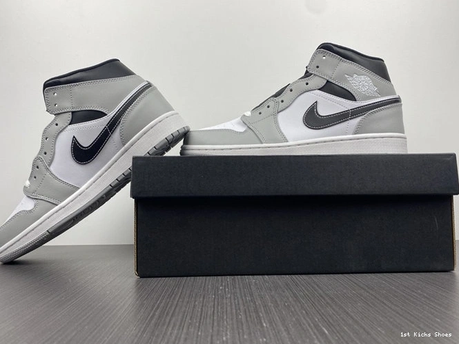 1st Kicks Jordan1 3725 SunProtective Anthracite Grey 554724- Light Smoke Mid 1029